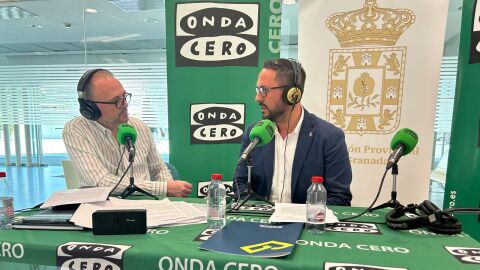 M&aacute;s de uno Granada desde la Diputaci&oacute;n Provincial con motivo del D&iacute;a Mundial del Medio Ambiente