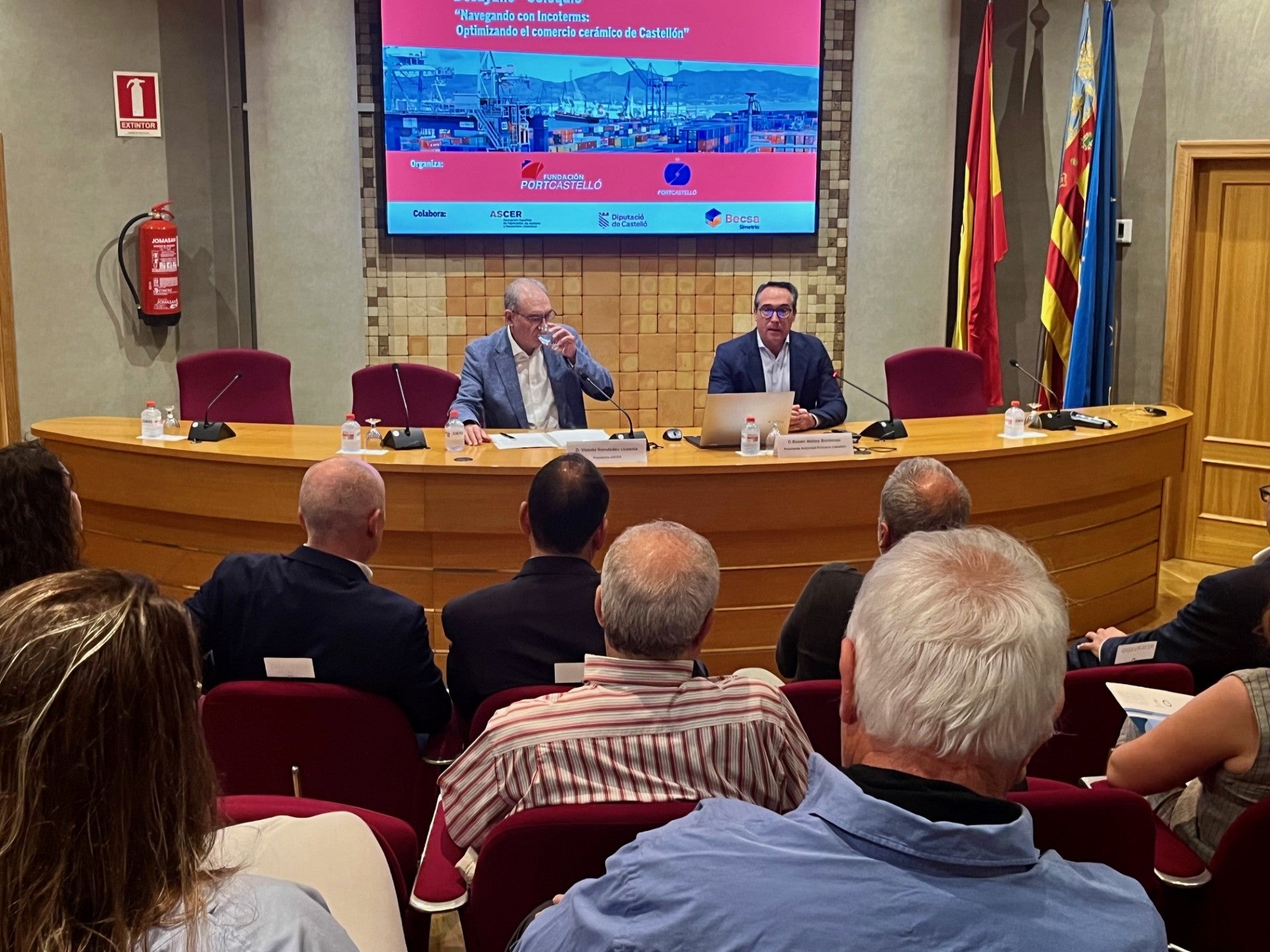 Ibáñez (Port Castelló): "Somos la puerta abierta del sector cerámico al mundo” Ibáñez (Port Castelló): "Somos la puerta abierta del sector cerámico al mundo”