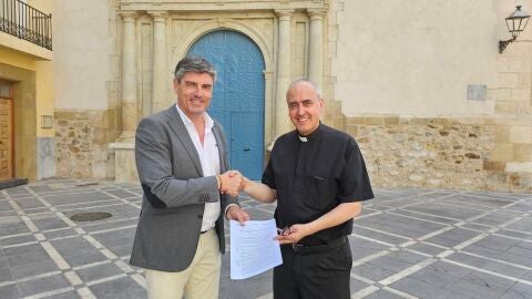 El Ayuntamiento sufragar&aacute; m&aacute;s de la mitad de la renovaci&oacute;n de la electricidad de la parroquia vilera