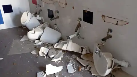 Denuncian actos vandálicos en los aseos de la Caseta de los Jardinillos Denuncian actos vandálicos en los aseos de la Caseta de los Jardinillos