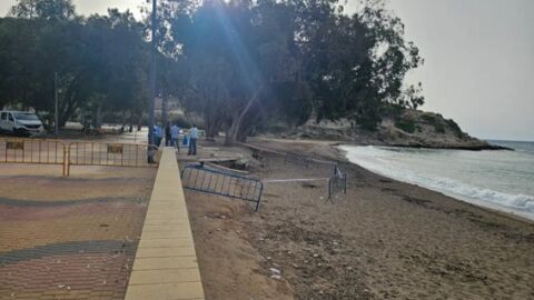 Obras en el PAseo de la Playa del Torres Obras en el PAseo de la Playa del Torres