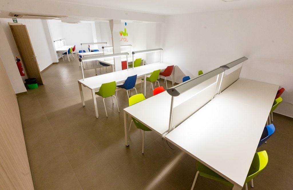 Finestrat abre el plazo para solicitar las ayudas para estudiantes de universidad Finestrat abre el plazo para solicitar las ayudas para estudiantes de universidad