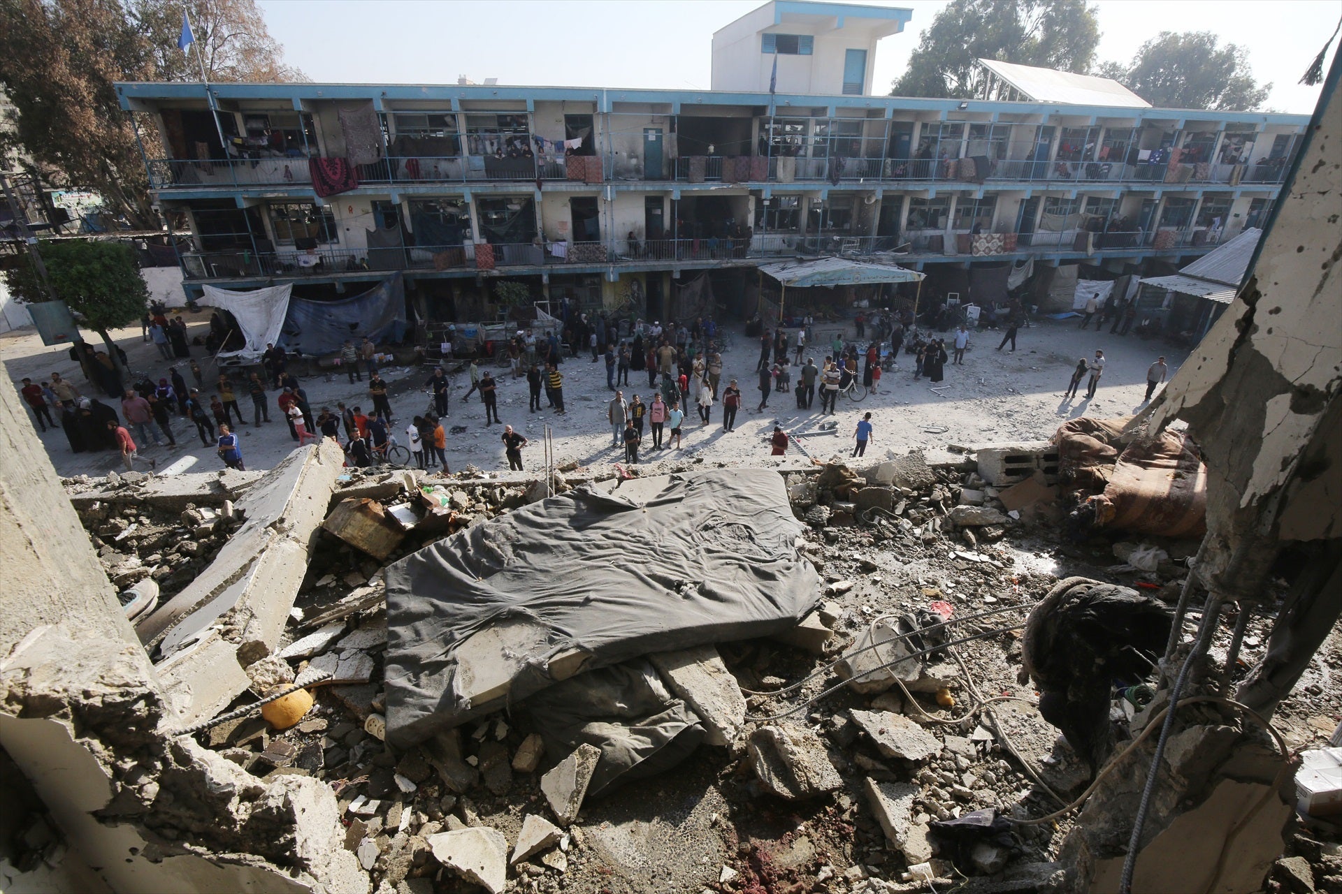 Israel anuncia el rescate de cuatro rehenes con vida tras una operación en el centro de Gaza Israel anuncia el rescate de cuatro rehenes con vida tras una operación en el centro de Gaza