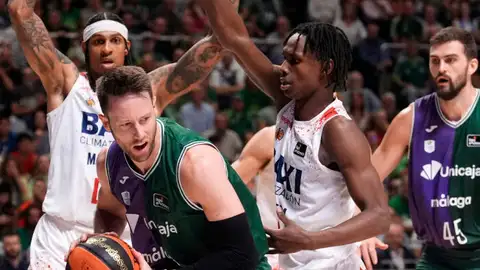 Kalinoski, renovado por Unicaja hasta 2027 Kalinoski, renovado por Unicaja hasta 2027
