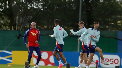 Dani Olmo ya entrena con la selección española Dani Olmo ya entrena con la selección española