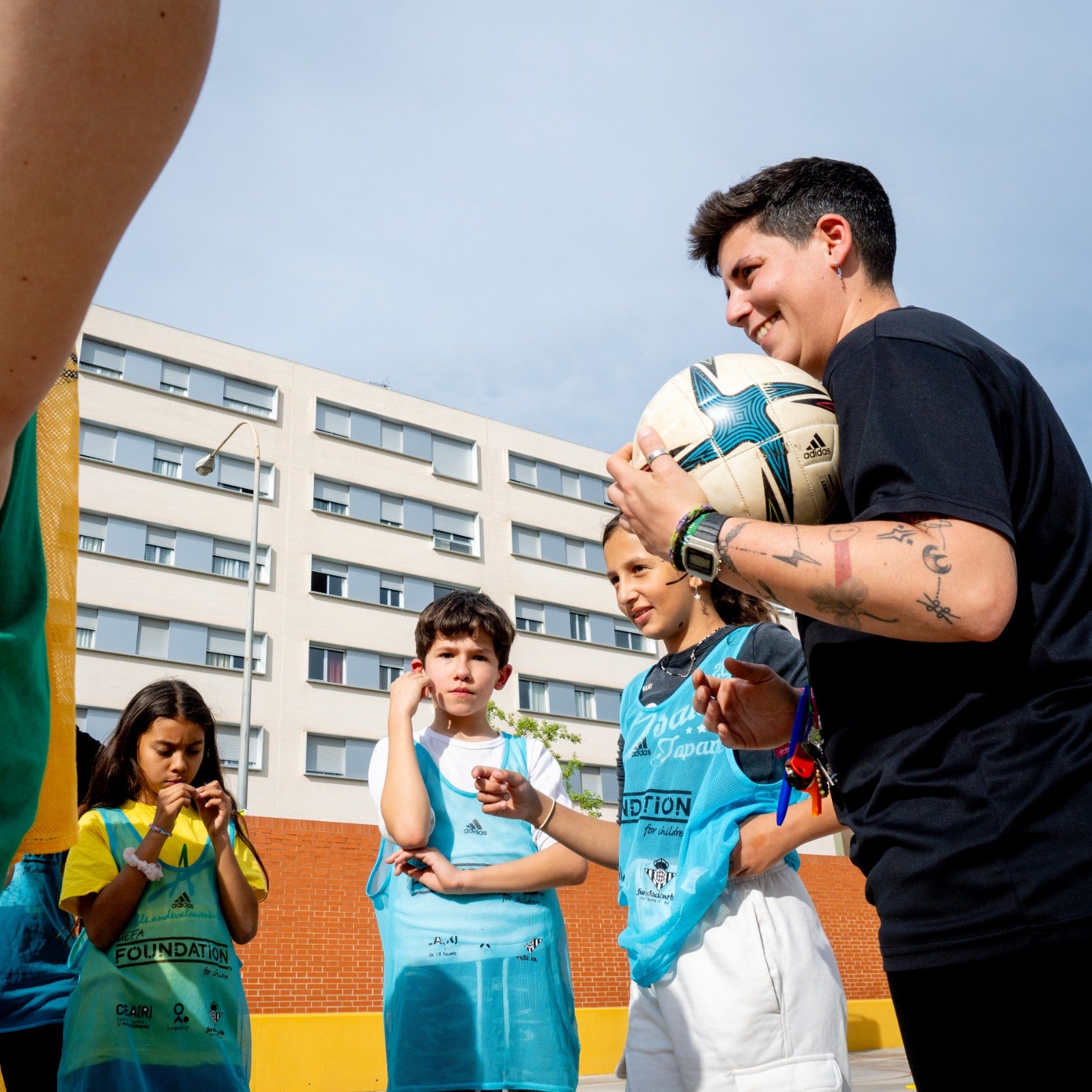 Deporte por refugio: más de dos mil niños por la inclusión y la igualdad de género Deporte por refugio: más de dos mil niños por la inclusión y la igualdad de género