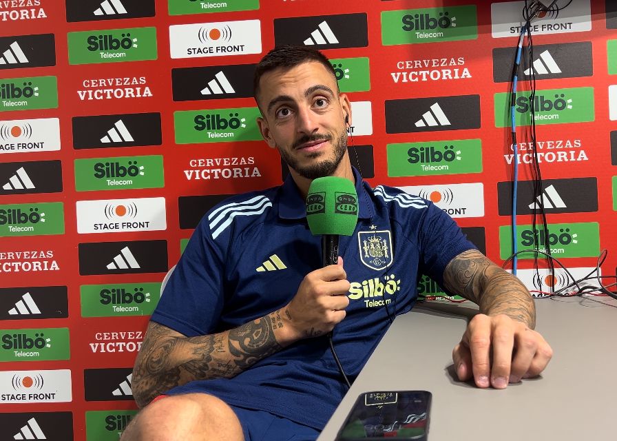 Joselu: "Tenemos una lista de jugadores que nos puede hacer soñar y vivir una Eurocopa muy bonita" Joselu: "Tenemos una lista de jugadores que nos puede hacer soñar y vivir una Eurocopa muy bonita"