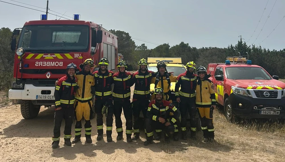 Los bomberos han hecho ejercicios para prepararse de cara al verano Los bomberos han hecho ejercicios para prepararse de cara al verano