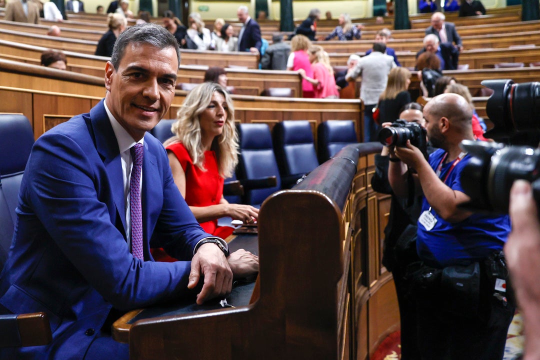 Sánchez amenaza al PP con quitar al CGPJ la facultad de nombrar a sus jueces si no pactan antes de julio Sánchez amenaza al PP con quitar al CGPJ la facultad de nombrar a sus jueces si no pactan antes de julio