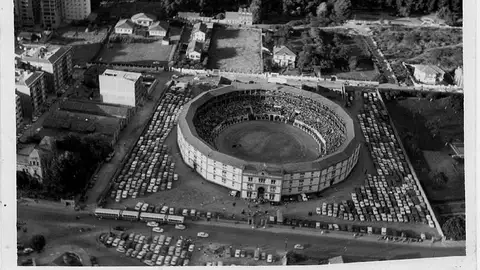 Plaza de toros de El Bibio en Gijón Plaza de toros de El Bibio en Gijón