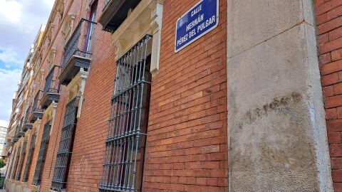 La placa se colocaría en la calle Hernán Pérez del Pulgar