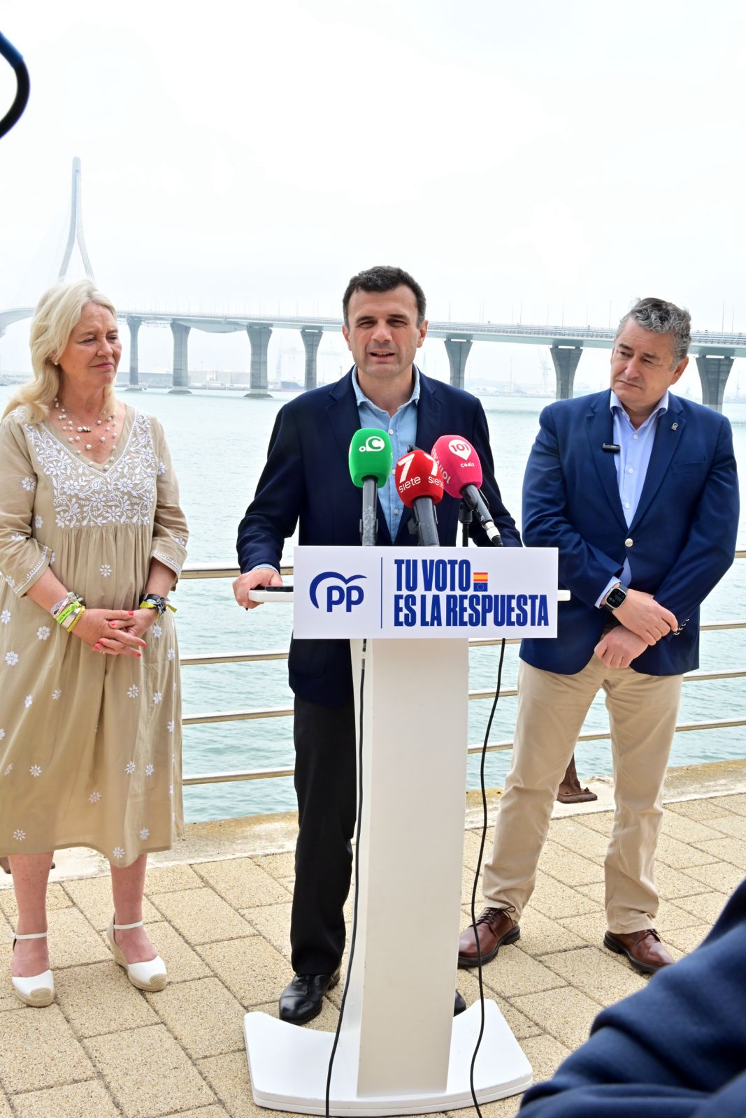 Bruno García (PP): "Nosotros hemos elegido el camino de la moderación frente a los insultos del PSOE y nos va bien así" Bruno García (PP): "Nosotros hemos elegido el camino de la moderación frente a los insultos del PSOE y nos va bien así"