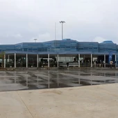 Exterior de la nova terminal de creuers del port de Tarragona Exterior de la nova terminal de creuers del port de Tarragona