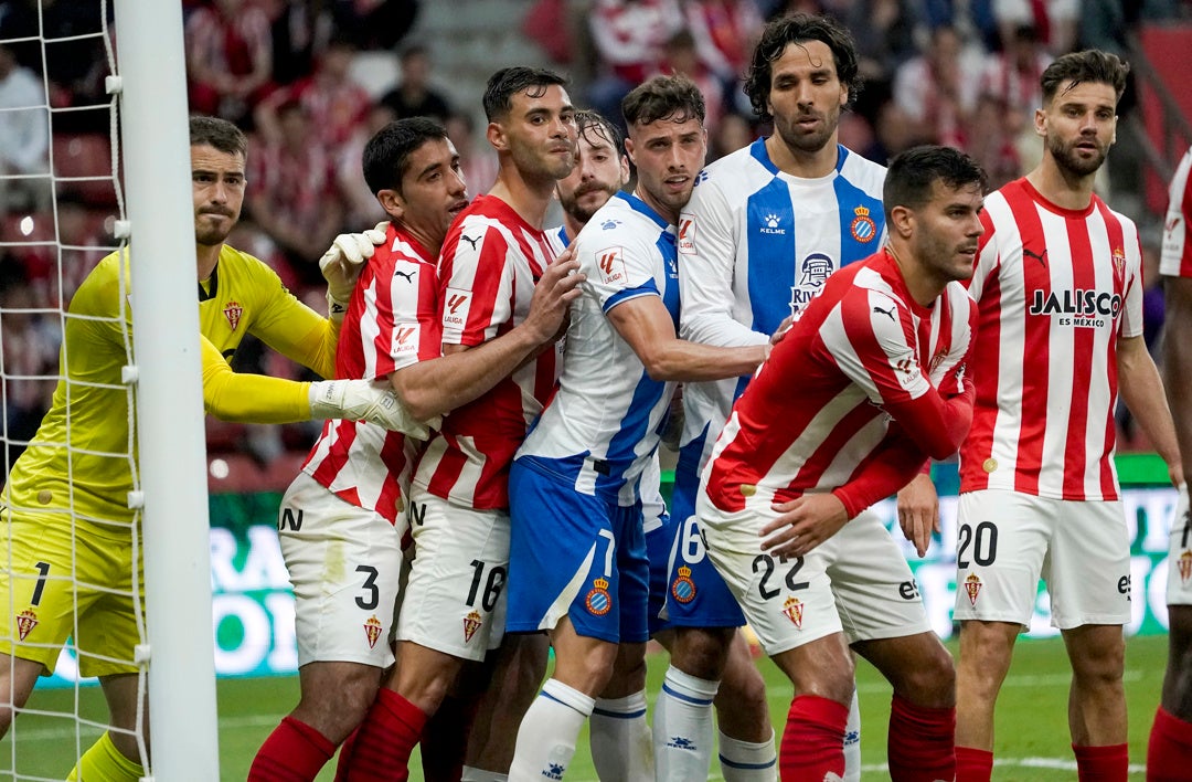 Espanyol y Sporting quieren ser de Primera Espanyol y Sporting quieren ser de Primera