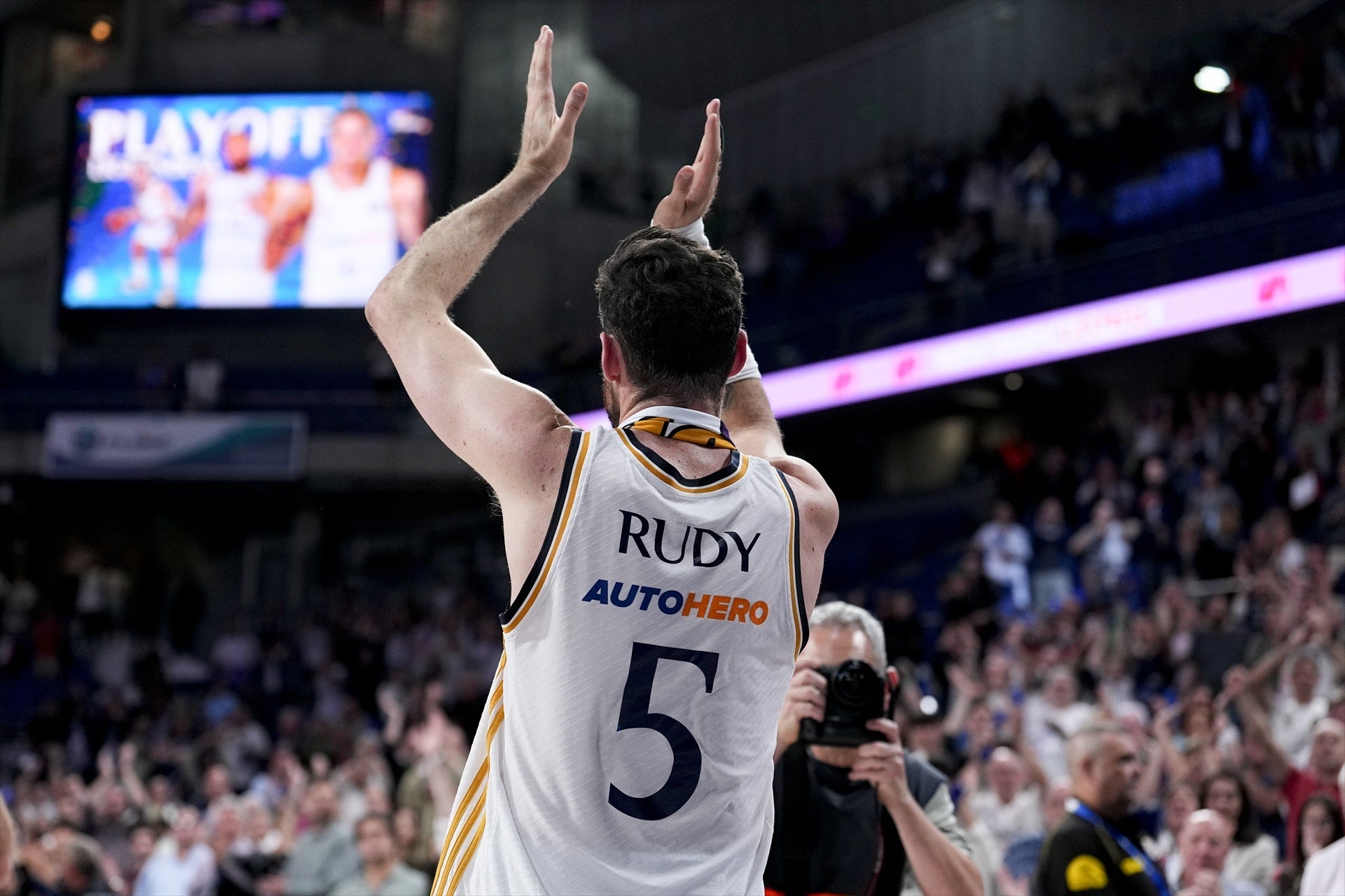Rudy Fernández: "Lo que viví en el WiZink lo voy a recordar toda mi vida" Rudy Fernández: "Lo que viví en el WiZink lo voy a recordar toda mi vida"