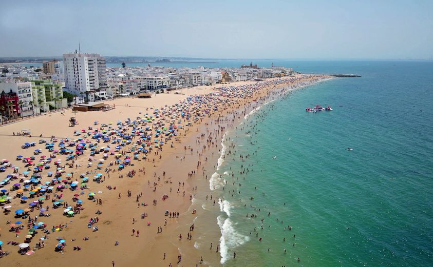 Concursos, actuaciones, juegos y mucho más para inaugurar la temporada de playas de Rota Concursos, actuaciones, juegos y mucho más para inaugurar la temporada de playas de Rota