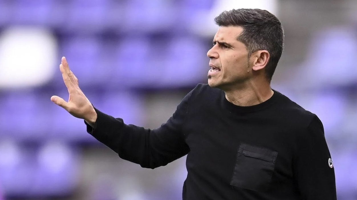 Miércoles de adiós a Diego Epifanio y el jueves, fecha límite para que Antonio Hidalgo responda a la oferta del Deportivo Miércoles de adiós a Diego Epifanio y el jueves, fecha límite para que Antonio Hidalgo responda a la oferta del Deportivo