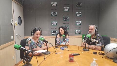 Mar&iacute;a P&iacute;rez, Paloma Albarr&aacute;n y Antonio Vega