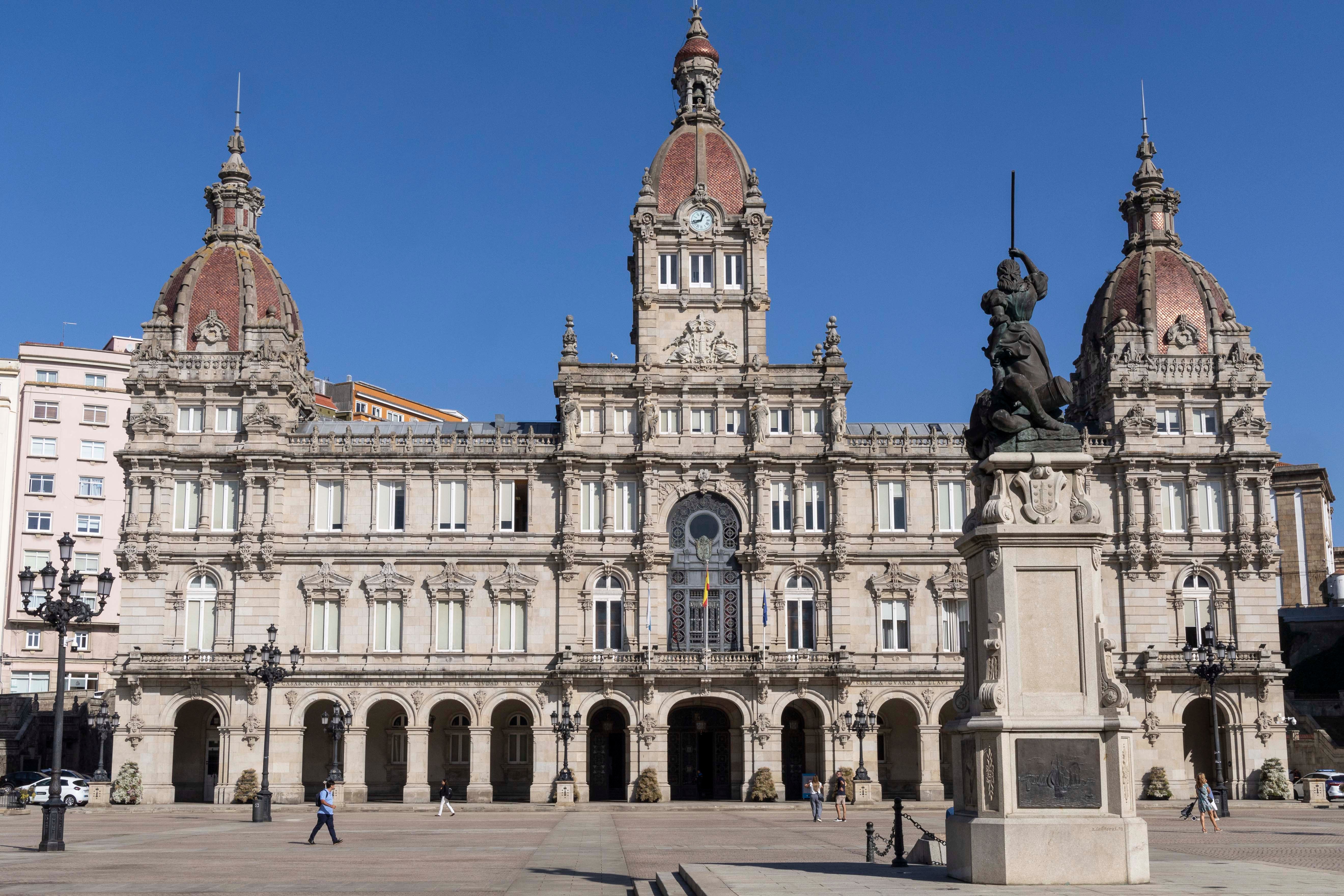 El Concello de A Coruña empieza a enviar notificaciones a propietarios de viviendas turísticas para su regulación El Concello de A Coruña empieza a enviar notificaciones a propietarios de viviendas turísticas para su regulación
