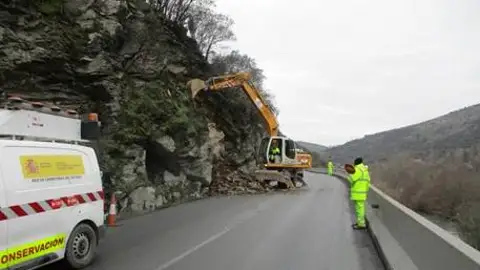 Transportes licita un contrato de mantemento das estradas da provincia de Ourense por máis de 13 M€ Transportes licita un contrato de mantemento das estradas da provincia de Ourense por máis de 13 M€