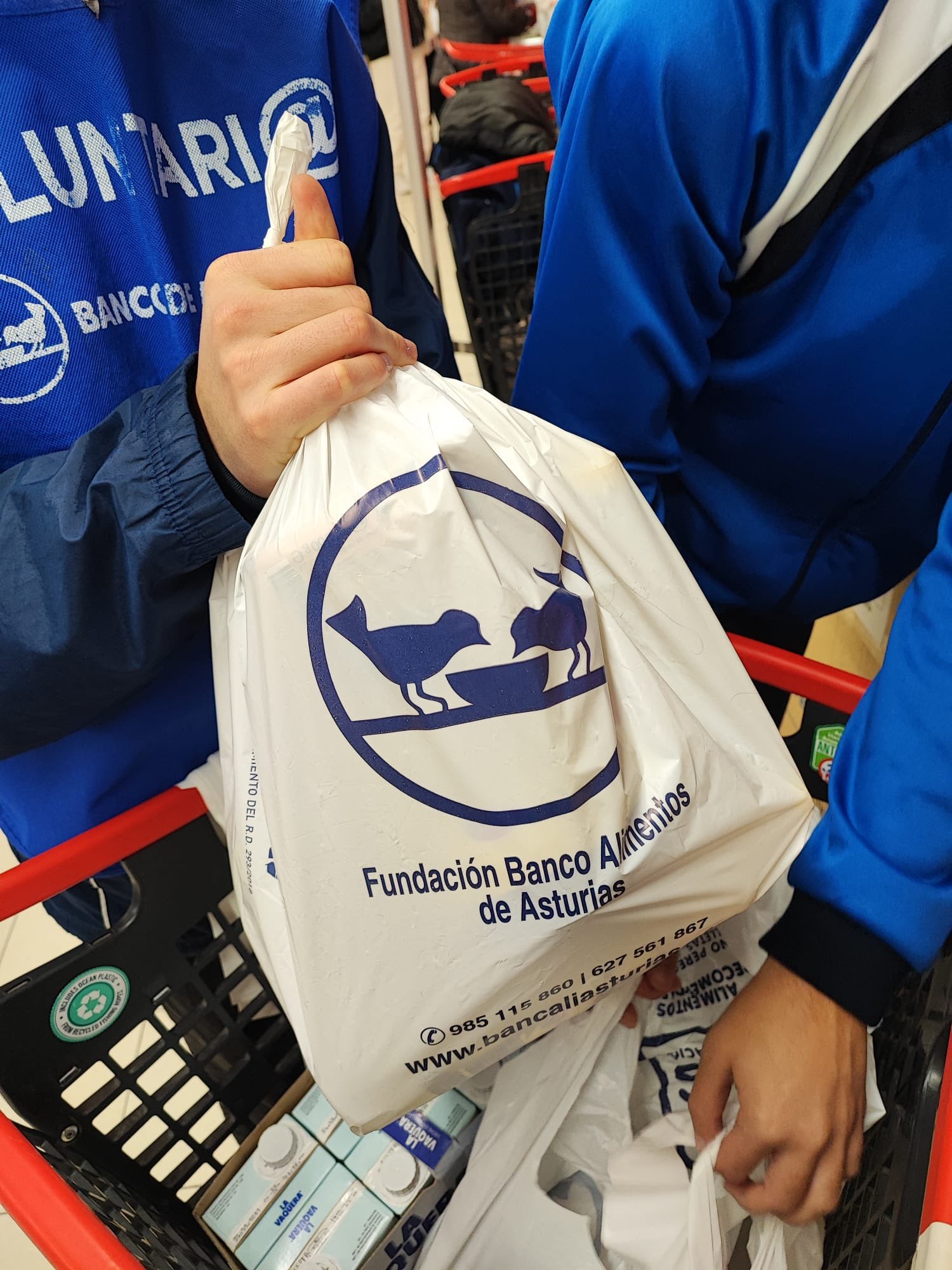 El Banco de Alimentos ve "casi imposible" atender la demanda prevista El Banco de Alimentos ve "casi imposible" atender la demanda prevista