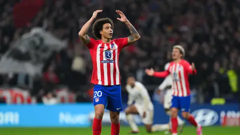 Witsel renueva un año con el Atlético Witsel renueva un año con el Atlético
