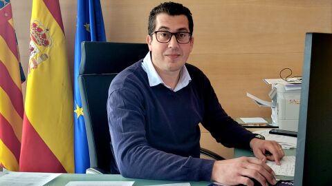 Polémica por las obras de la piscina de Polop en Verano Polémica por las obras de la piscina de Polop en Verano