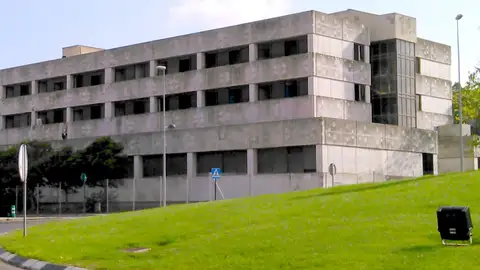 Consellería pide al Ministerio acelerar la puesta en marcha del Archivo Histórico de Castellón Consellería pide al Ministerio acelerar la puesta en marcha del Archivo Histórico de Castellón