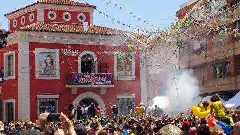 El Chupinazo de este domingo marca el inicio de los d&iacute;as grandes de las Fiestas Patronales y de Moros y Cristianos de Rojales