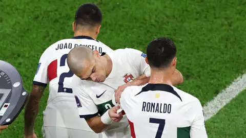 Cristiano Ronaldo y Pepe durante un partido con Portugal en el Mundial de Qatar Cristiano Ronaldo y Pepe durante un partido con Portugal en el Mundial de Qatar