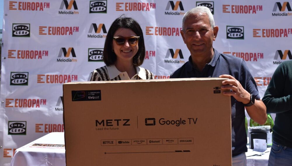 Una televisión de 32 pulgadas, entre los regalos sorteados