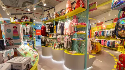 Apertura de nueva tienda SuperMoments en el centro de Valencia Apertura de nueva tienda SuperMoments en el centro de Valencia