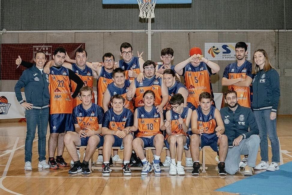 El EDI del Vila-real Bàsquet Club busca apoyo económico a través de un tardeo solidario El EDI del Vila-real Bàsquet Club busca apoyo económico a través de un tardeo solidario