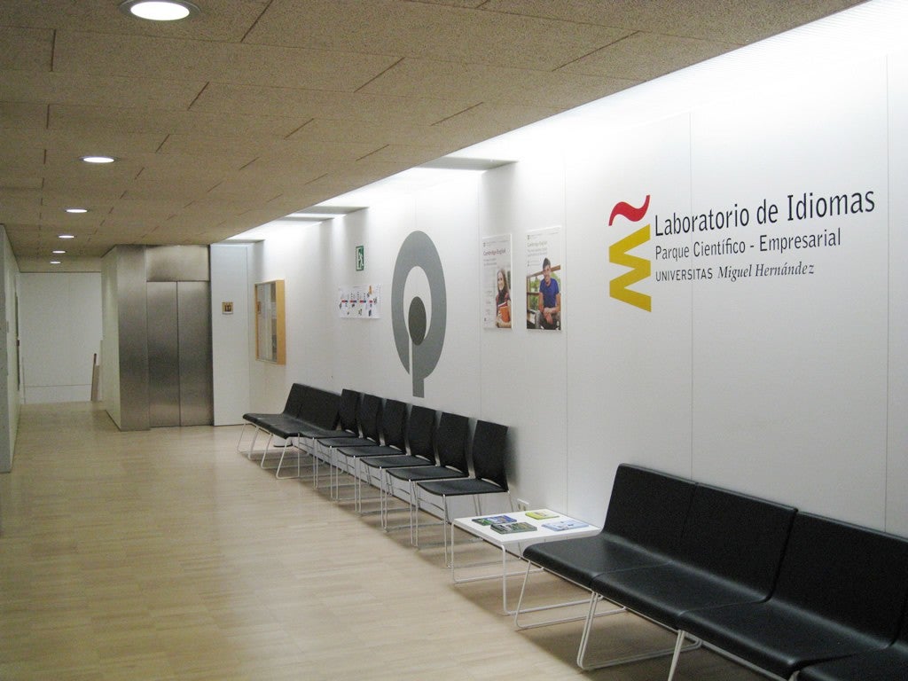 El Centro de Idiomas de la UMH abre el plazo de matrícula para sus cursos de verano El Centro de Idiomas de la UMH abre el plazo de matrícula para sus cursos de verano