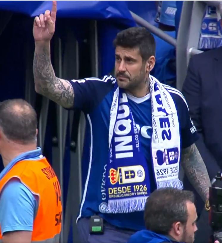 Melendi 'incendia' el Tartiere Melendi 'incendia' el Tartiere