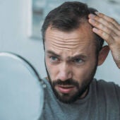 Si quieres conocer tu cabello, pide cita para realizar un estudio en Centro Dermo Capilar Grasman, donde ofrecen una solución a cada problema del cabello. En Dolores, calle Salzillo 22, teléfono 965726548, y en Elche, Avda. Libertad, 86, teléfono 965461264. Más información en www.centrosgrasman.com y en sus redes sociales y canal de Youtube. Escucha el espacio dedicado al cuidado capilar que ofrecemos en Onda Cero Vega Baja, con Encarna Martínez, experta capilar y directora de Grasman.