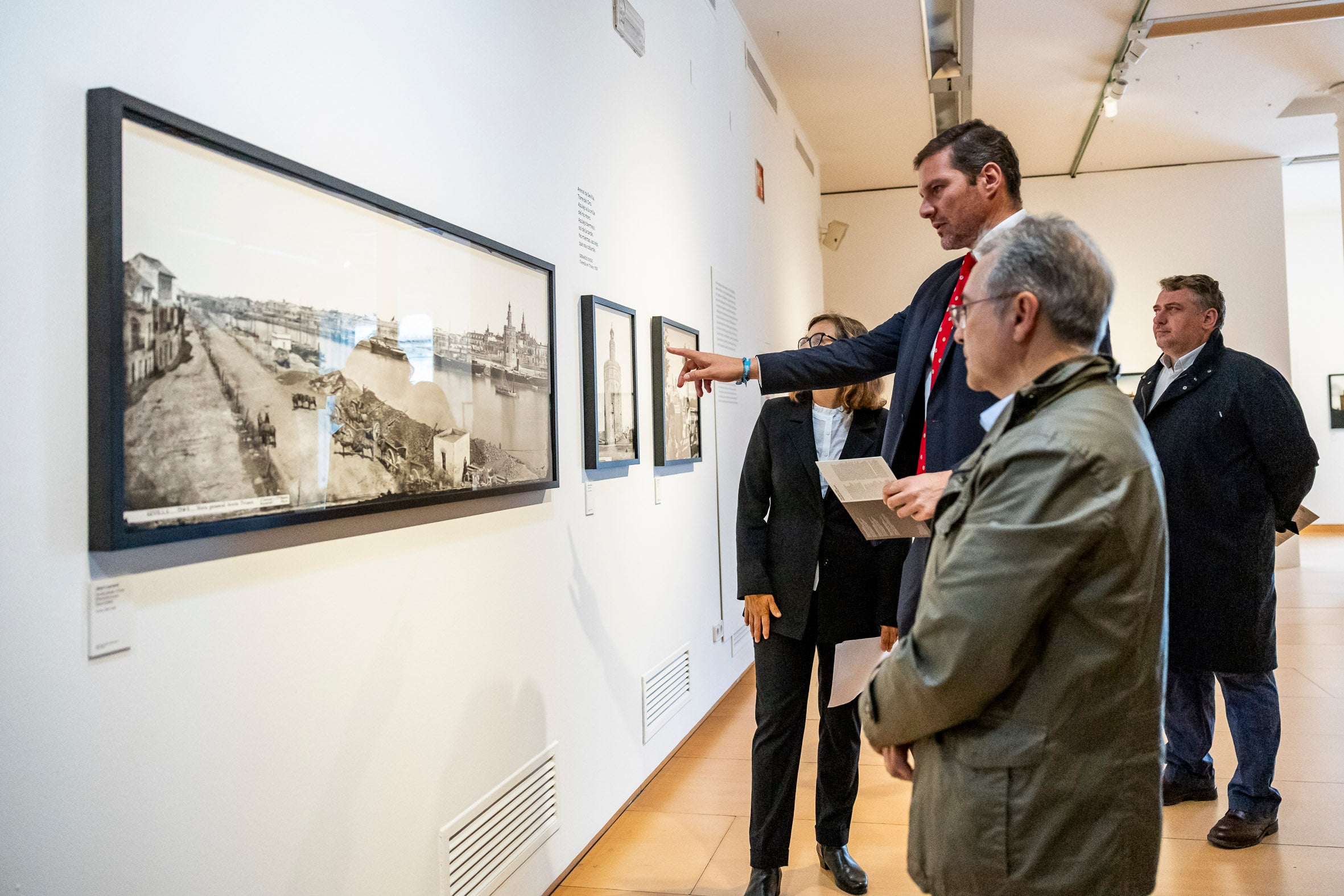 Unha mostra fotográfica redescubre a beleza da Vía da Prata Unha mostra fotográfica redescubre a beleza da Vía da Prata
