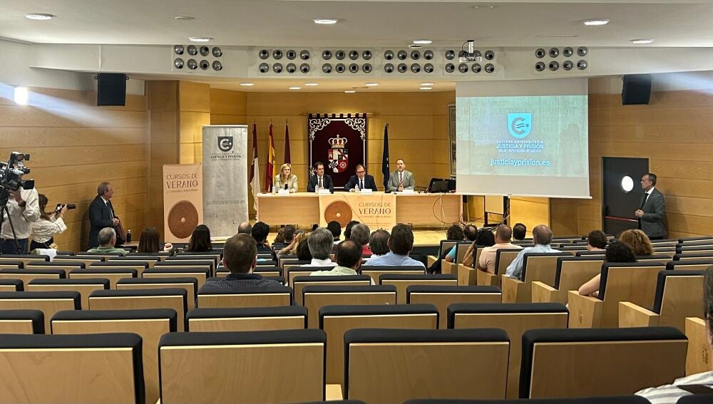 Inauguración del curso de verano "Desafíos del sistema penitenciario"