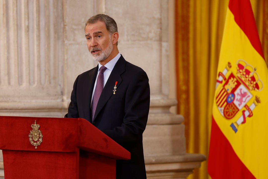 Felipe VI, en el décimo aniversario de su reinado: "La Constitución y sus valores son guía para el ejercicio de mis funciones" Felipe VI, en el décimo aniversario de su reinado: "La Constitución y sus valores son guía para el ejercicio de mis funciones"