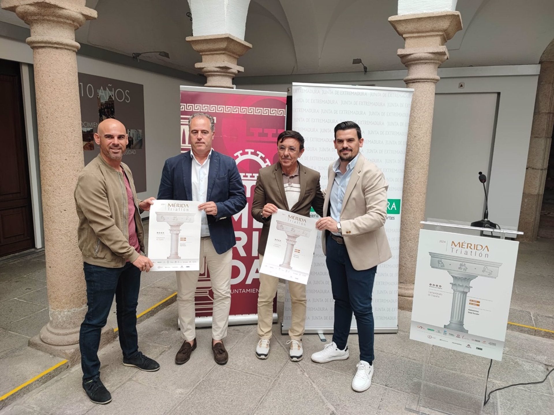 Los campeonatos nacionales de Triatlón en Edad Escolar atraen a 700 atletas de toda España a Mérida el 29 y 30 de junio Los campeonatos nacionales de Triatlón en Edad Escolar atraen a 700 atletas de toda España a Mérida el 29 y 30 de junio