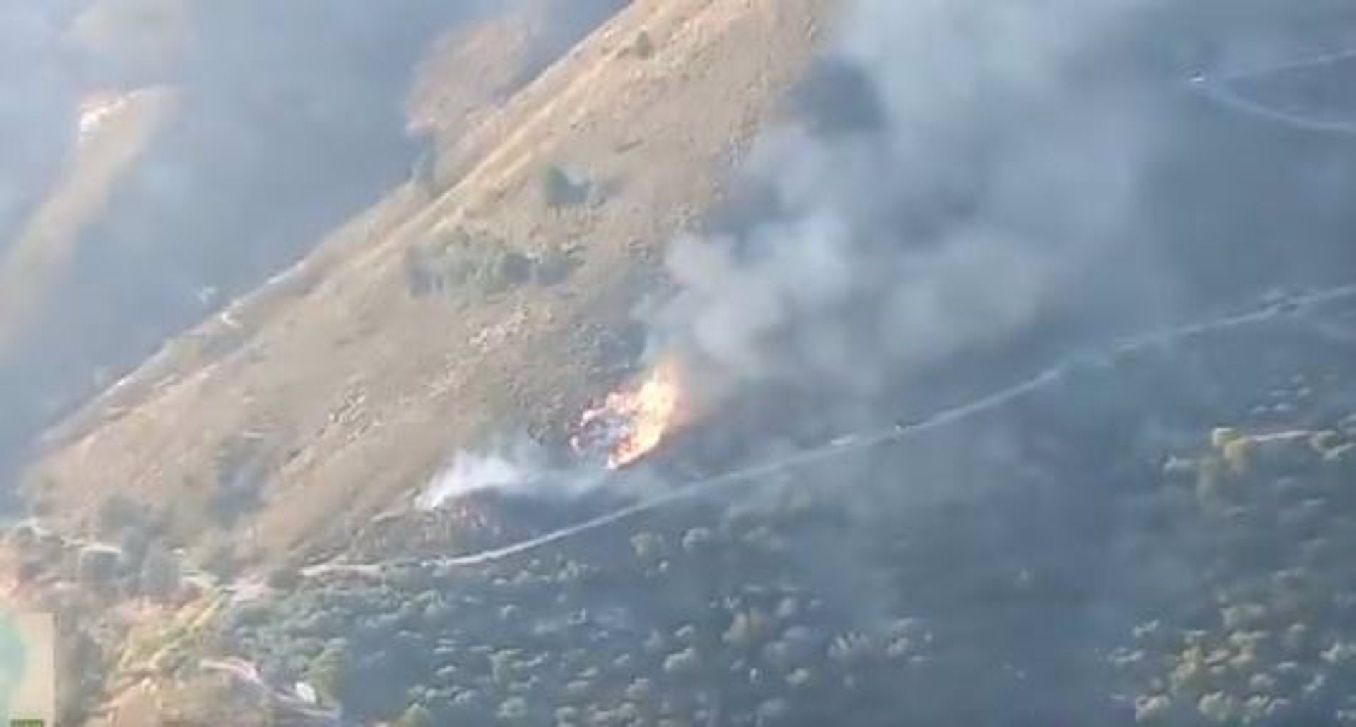 El Infoca da por extinguido el incendio declarado en un paraje de Lanjarón El Infoca da por extinguido el incendio declarado en un paraje de Lanjarón