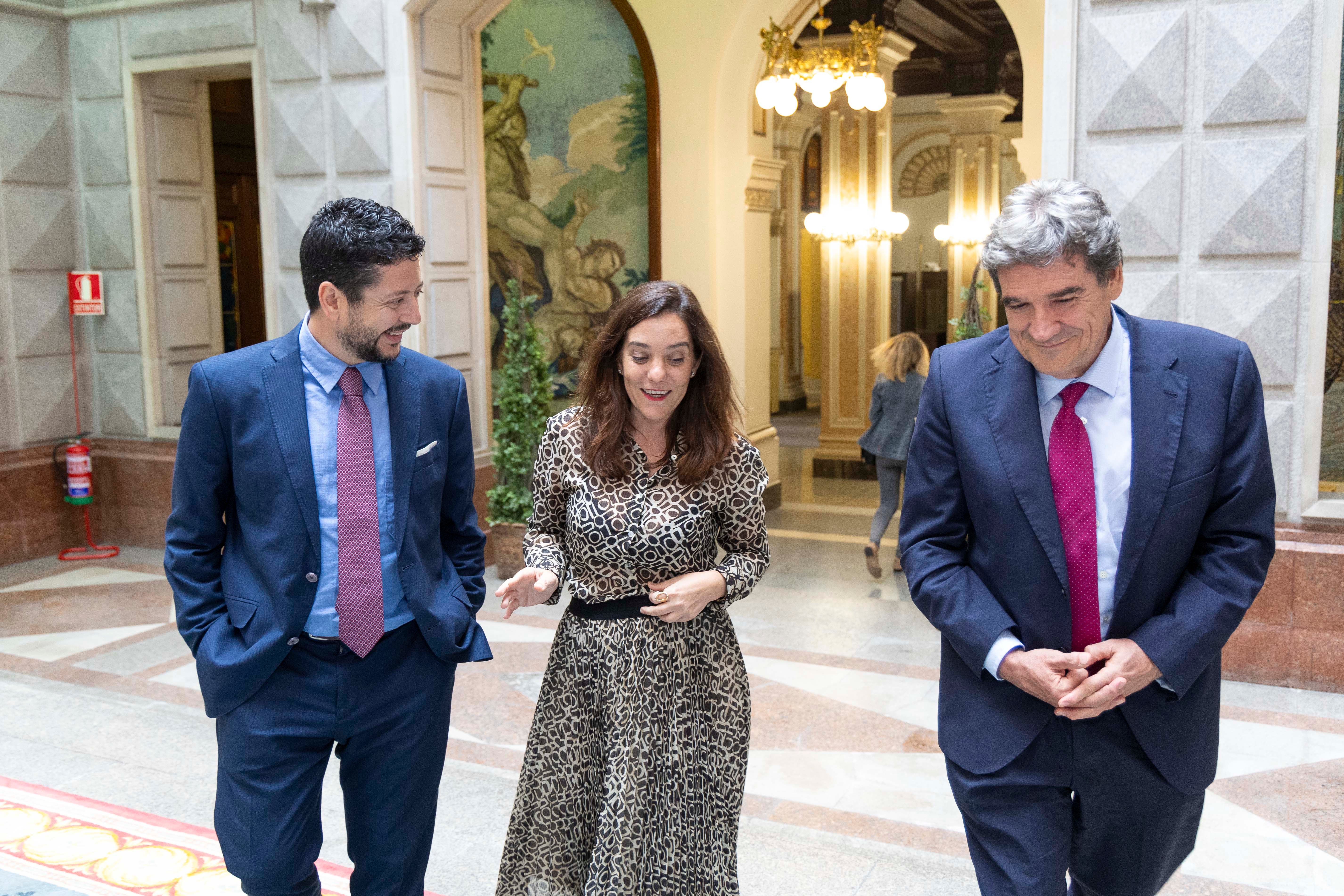 Ayuntamiento y Gobierno central firman el cese gratuito de la Terraza como sede de la Aesia en A Coruña Ayuntamiento y Gobierno central firman el cese gratuito de la Terraza como sede de la Aesia en A Coruña