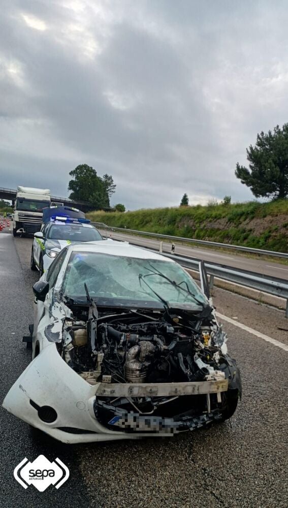 La meteorología adversa entre las causas del accidente en cadena en Queruas.