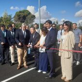 García-Page corta la cinta inaugural de la segunda ronda sur de Ciudad Real