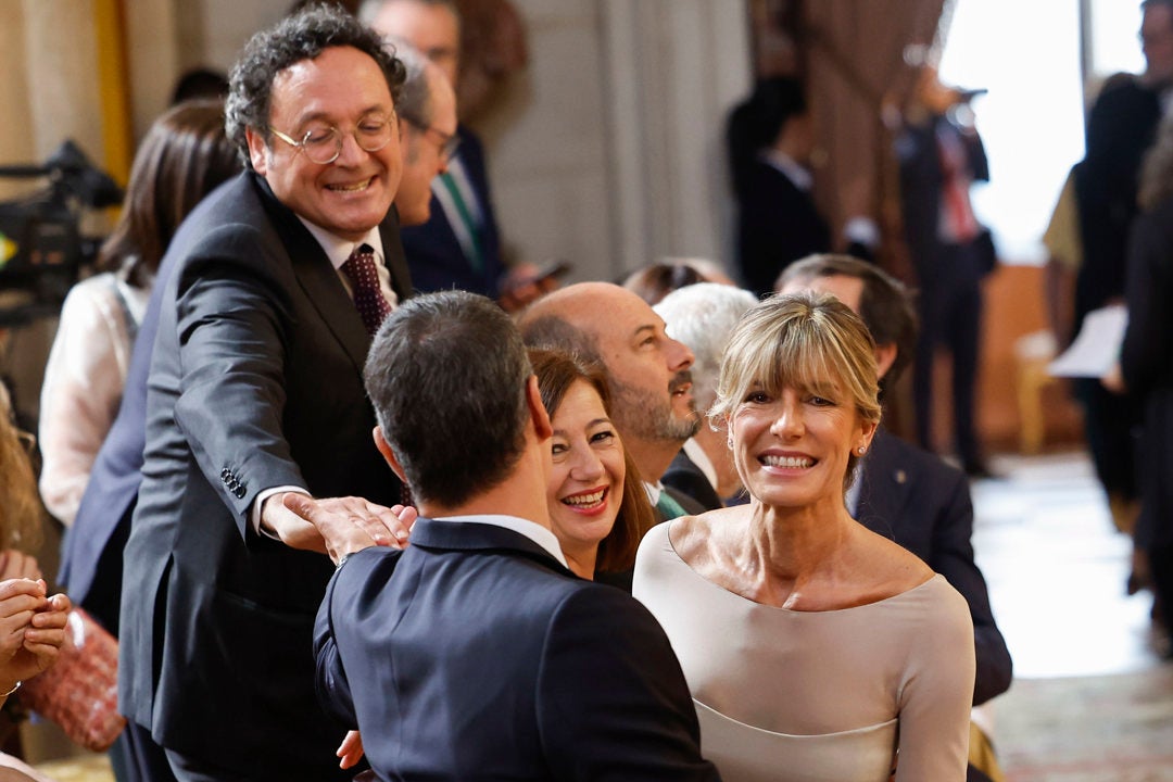 El PP vuelve a exigir la dimisión de García Ortiz por sus mensajes sobre el caso del novio de Ayuso El PP vuelve a exigir la dimisión de García Ortiz por sus mensajes sobre el caso del novio de Ayuso