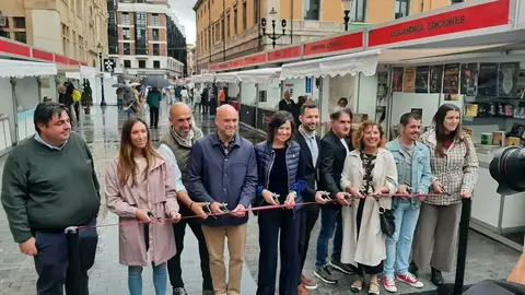 Inaugurada la Feria del Libro de Gijón 2024 FeLix