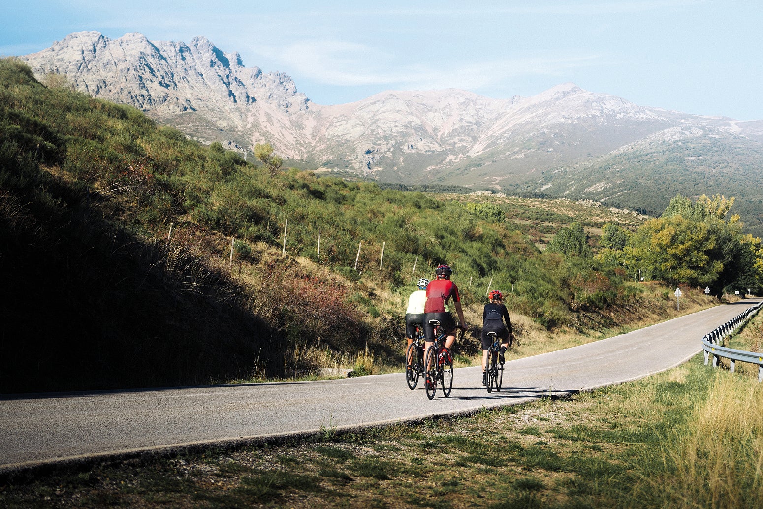 La Diputación de Palencia adjudica a la empresa VERNE TOURISM EXPERTS, S.L la elaboración de un Plan para la Transición del sector turístico de la Montaña Palentina La Diputación de Palencia adjudica a la empresa VERNE TOURISM EXPERTS, S.L la elaboración de un Plan para la Transición del sector turístico de la Montaña Palentina