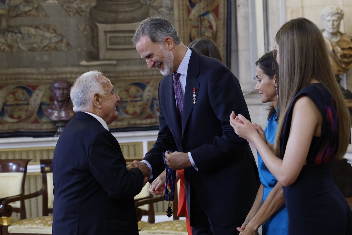 Fernando Reinares, medalla de la Orden del Mérito Civil de La Rioja: "tan honrado me siento que, chica, no hay palabras" Fernando Reinares, medalla de la Orden del Mérito Civil de La Rioja: "tan honrado me siento que, chica, no hay palabras"