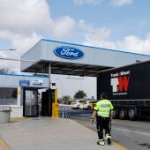 Imagen de archivo de la entrada principal de la planta de Ford en Almussafes (Valencia)