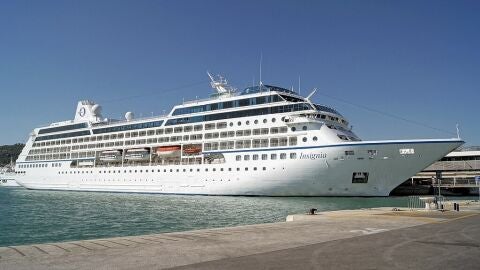 Imagen de archivo del crucero &#39;Insignia&#39; protagonista del rescate de 68 personas en un cayuco al sur de El Hierro con 5 cadáveres a bordo 